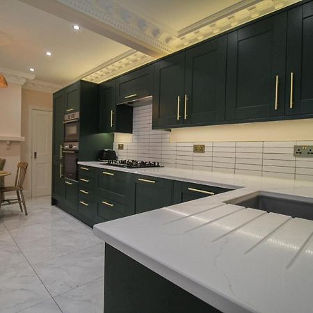 Milton Park - Serviced Accommodation By Verano House Portsmouth Eksteriør billede